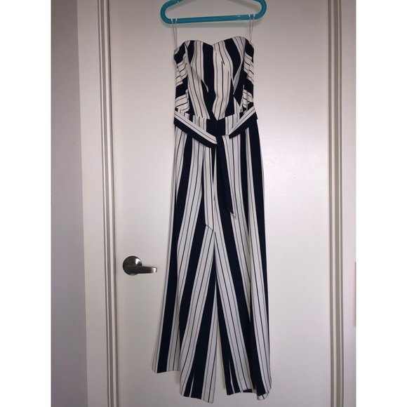 ✨NEW✨ H&M Navy Striped Strapless Jumpsuit - Picture 3 of 8